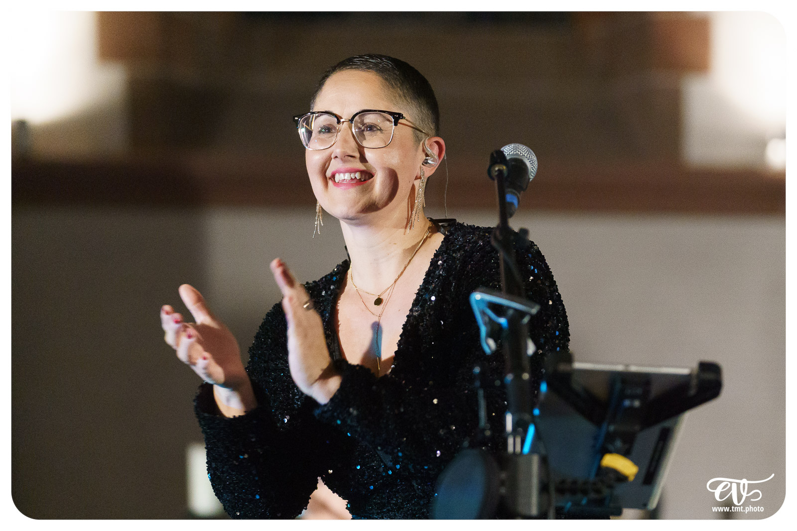 MAGALIE SARAH LÖFFLER AND THE BRASS 'N GROOVE BAND